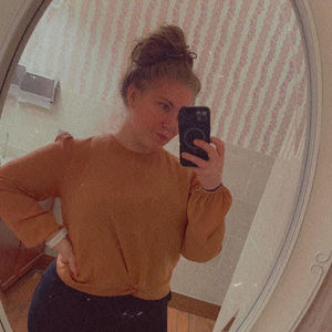 Meet your Posher, Megan